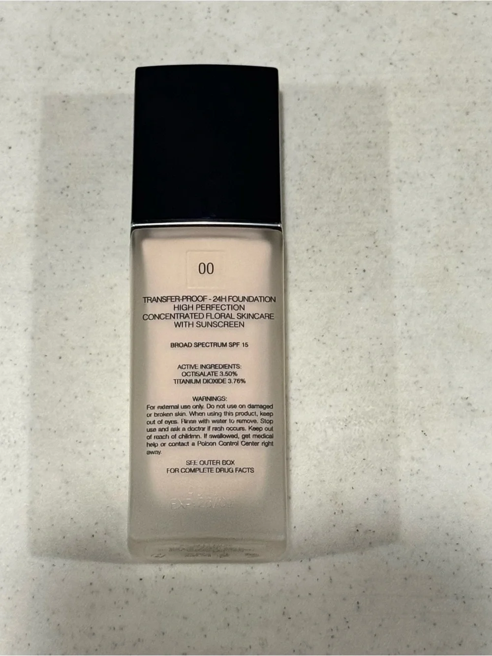 Dior Forever Liquid Foundation - shade 00 NEW